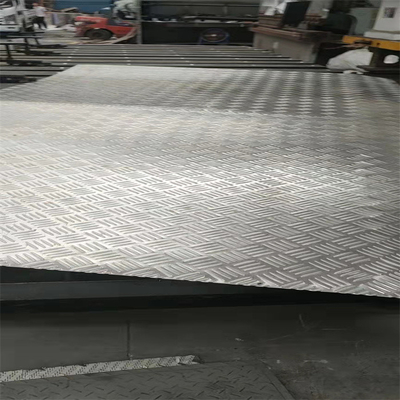 Tấm thép không gỉ 3mm 304 Tấm dập nổi ASTM Mẫu Cutomized