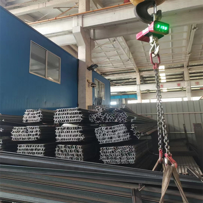 Q235B Thép nhẹ hình T-Beam Đào nóng T-bar hàn 400 * 400 * 10mm Kích thước tùy chỉnh chiều dài