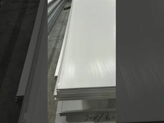 304 tấm thép không gỉ dưới ánh sáng